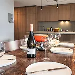 Center By Interhome
