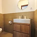 Center By Interhome Daire Zermatt